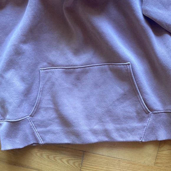 Under Armour hoodie heavy dusty rose, lettering on sleeves, like new - Picture 5 of 6